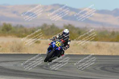 media/Mar-23-2025-CVMA (Sun) [[674f32b282]]/Race 4-Amateur Supersport MW/